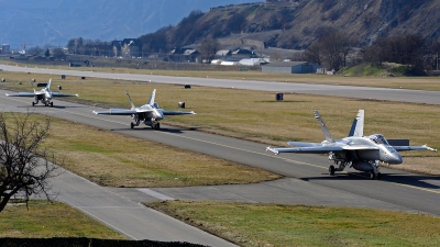 Photo ID 118534 by Sven Zimmermann. Switzerland Air Force McDonnell Douglas F A 18C Hornet, J 5003