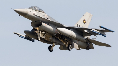 Photo ID 118843 by Alex van Noye. Netherlands Air Force General Dynamics F 16AM Fighting Falcon, J 642