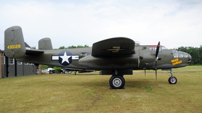 Photo ID 119646 by W.A.Kazior. Private Military Aviation Museum North American B 25J Mitchell, N7947C