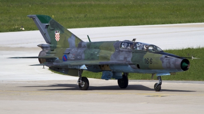 Photo ID 120671 by Chris Lofting. Croatia Air Force Mikoyan Gurevich MiG 21UMD, 166