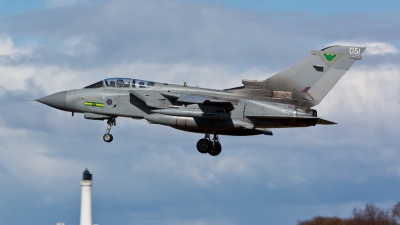 Photo ID 121059 by Doug MacDonald. UK Air Force Panavia Tornado GR4 T, ZA562