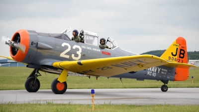 Photo ID 121460 by W.A.Kazior. Private Private North American SNJ 5 Texan, N89013