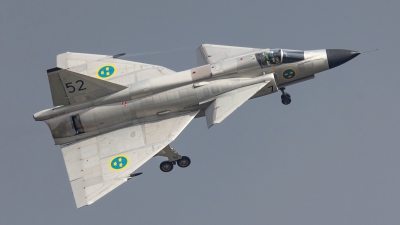 Photo ID 121733 by Robert Hoeting. Private Swedish Air Force Historic Flight Saab AJS37 Viggen, SE DXN