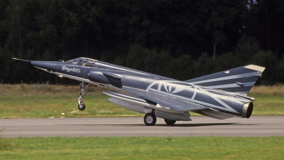Photo ID 15821 by Frank Noort. Switzerland Air Force Dassault Mirage IIIRS, R 2110