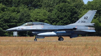 Photo ID 122219 by markus altmann. Netherlands Air Force General Dynamics F 16BM Fighting Falcon, J 368