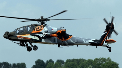 Photo ID 125503 by Carl Brent. Netherlands Air Force Boeing AH 64DN Apache Longbow, Q 17