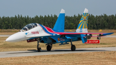 Photo ID 126119 by Gyula Rácz. Russia Air Force Sukhoi Su 27UB, 20 BLUE