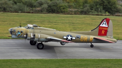 Photo ID 129776 by David F. Brown. Private Collings Foundation Boeing B 17G Flying Fortress 299P, NL93012
