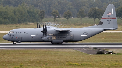 Photo ID 133051 by Niels Roman / VORTEX-images. USA Air Force Lockheed Martin C 130J 30 Hercules L 382, 02 1434