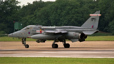 Photo ID 133091 by Peter Terlouw. UK Air Force Sepecat Jaguar GR3A, XZ357