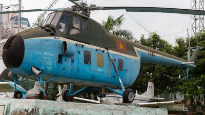 Photo ID 134072 by Andreas Zeitler - Flying-Wings. Vietnam Air Force Mil Mi 4, 151D