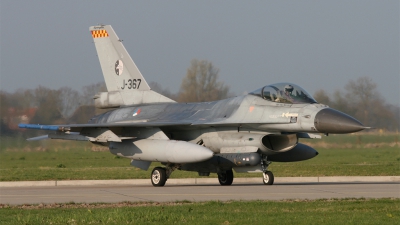 Photo ID 133989 by Hans den Uyl. Netherlands Air Force General Dynamics F 16AM Fighting Falcon, J 367
