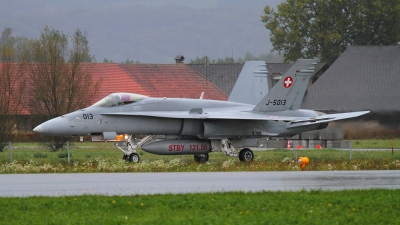 Photo ID 134382 by Agata Maria Weksej. Switzerland Air Force McDonnell Douglas F A 18C Hornet, J 5013