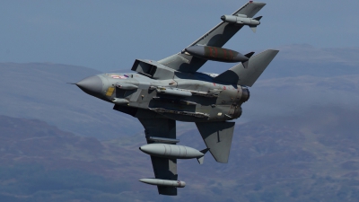 Photo ID 134448 by Neil Bates. UK Air Force Panavia Tornado GR4, ZA601