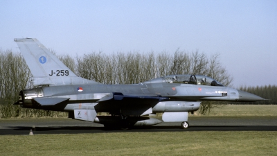 Photo ID 135330 by Joop de Groot. Netherlands Air Force General Dynamics F 16B Fighting Falcon, J 259