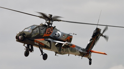 Photo ID 136192 by Chris Albutt. Netherlands Air Force Boeing AH 64DN Apache Longbow, Q 17