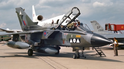 Photo ID 135735 by Peter Terlouw. UK Air Force Panavia Tornado GR1A, ZD996