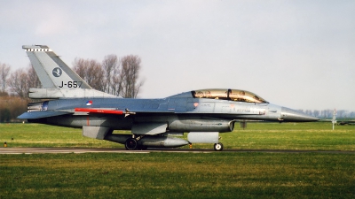 Photo ID 136297 by Jan Eenling. Netherlands Air Force General Dynamics F 16B Fighting Falcon, J 657