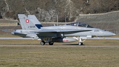 Photo ID 137016 by Niels Roman / VORTEX-images. Switzerland Air Force McDonnell Douglas F A 18D Hornet, J 5236