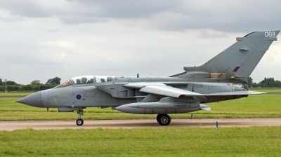 Photo ID 137001 by Chris Albutt. UK Air Force Panavia Tornado GR4 T, ZA604
