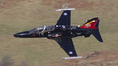 Photo ID 137329 by Tom Gibbons. UK Air Force BAE Systems Hawk T 2, ZK018