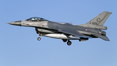 Photo ID 138794 by Niels Roman / VORTEX-images. Netherlands Air Force General Dynamics F 16AM Fighting Falcon, J 005