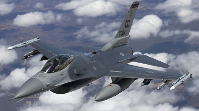 Photo ID 138981 by Chris Lofting. USA Air Force General Dynamics F 16C Fighting Falcon, 87 0304