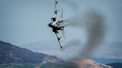 Photo ID 139174 by Lloyd Horgan. UK Air Force Panavia Tornado GR4A, ZA395