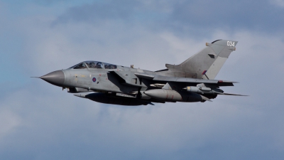 Photo ID 140042 by Doug MacDonald. UK Air Force Panavia Tornado GR4 T, ZA541
