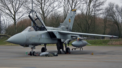 Photo ID 142845 by Jan Eenling. UK Air Force Panavia Tornado F3, ZE736