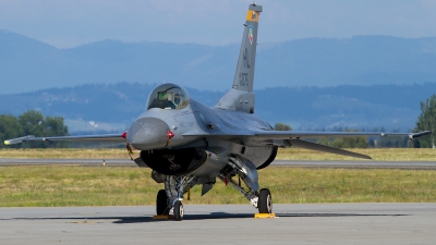 Photo ID 141451 by Russell Hill. USA Air Force General Dynamics F 16C Fighting Falcon, 89 2075