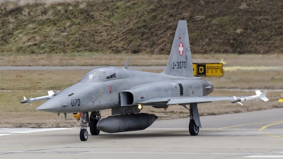 Photo ID 142518 by Caspar Smit. Switzerland Air Force Northrop F 5E Tiger II, J 3070