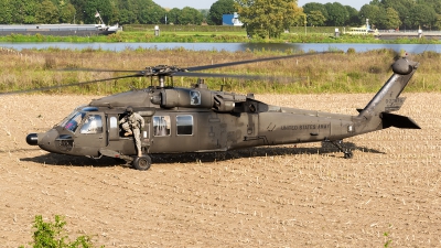 Photo ID 146362 by Alex van Noye. USA Army Sikorsky UH 60A C Black Hawk S 70A, 83 23875