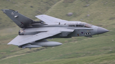 Photo ID 148370 by Barry Swann. UK Air Force Panavia Tornado GR4A, ZA400