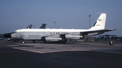Photo ID 149591 by Tom Gibbons. USA Air Force Boeing RC 135V Rivet Joint 739 445B, 62 4132