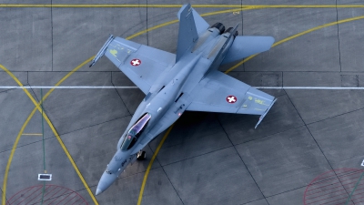 Photo ID 150737 by Martin Thoeni - Powerplanes. Switzerland Air Force McDonnell Douglas F A 18C Hornet, J 5014