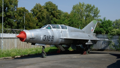 Photo ID 150488 by Günther Feniuk. Czech Republic Air Force Mikoyan Gurevich MiG 21UM, 3166