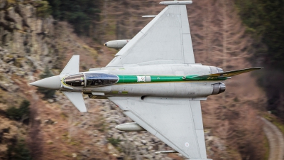 Photo ID 151020 by Tom Dean. UK Air Force Eurofighter Typhoon FGR4, ZJ936