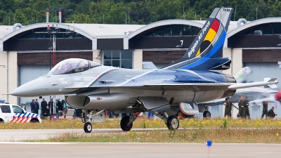 Photo ID 155814 by Walter Van Bel. Belgium Air Force General Dynamics F 16AM Fighting Falcon, FA 84