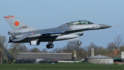 Photo ID 156833 by Rainer Mueller. Netherlands Air Force General Dynamics F 16BM Fighting Falcon, J 066