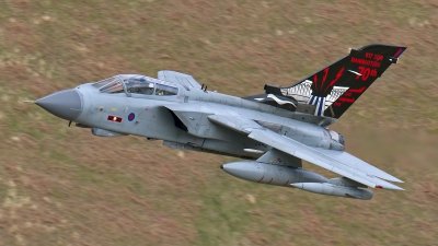Photo ID 159325 by Niels Roman / VORTEX-images. UK Air Force Panavia Tornado GR4 T, ZA412