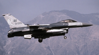 Photo ID 159702 by Sergio Gava. USA Air Force General Dynamics F 16C Fighting Falcon, 88 0525
