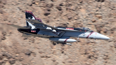 Photo ID 159838 by Mark Munzel. USA Navy Boeing F A 18E Super Hornet, 166957