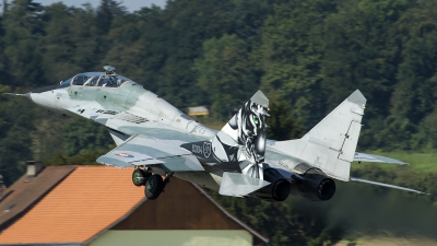 Photo ID 160113 by Thomas Ziegler - Aviation-Media. Slovakia Air Force Mikoyan Gurevich MiG 29UBS 9 51, 5304