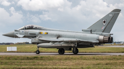 Photo ID 162293 by Alan Kenny. UK Air Force Eurofighter Typhoon FGR4, ZJ910