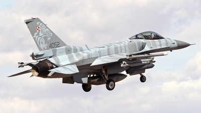 Photo ID 164357 by Ruben Galindo. Poland Air Force General Dynamics F 16C Fighting Falcon, 4052