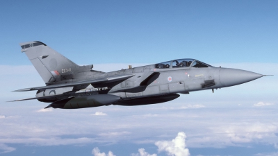 Photo ID 20386 by Chris Lofting. UK Air Force Panavia Tornado F3, ZE341