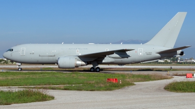 Photo ID 165639 by Varani Ennio. Italy Air Force Boeing KC 767A 767 2EY ER, MM62229