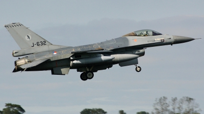 Photo ID 166439 by Arie van Groen. Netherlands Air Force General Dynamics F 16AM Fighting Falcon, J 632