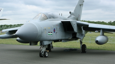 Photo ID 171647 by Arie van Groen. UK Air Force Panavia Tornado GR4, ZA589